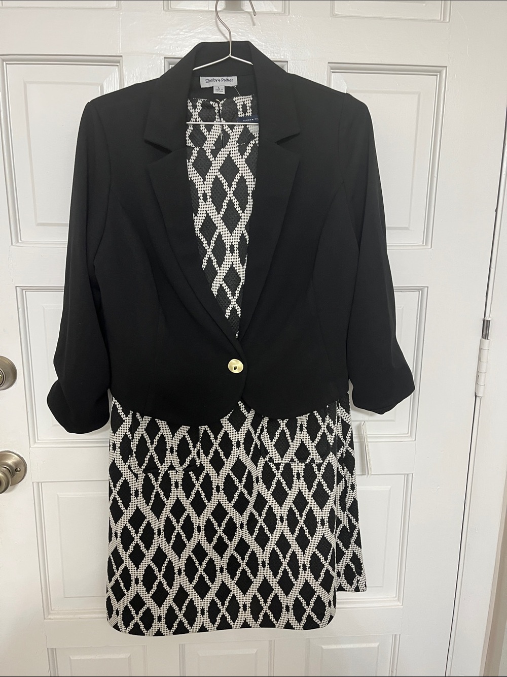 Tommy Hilfiger Black Cropped Single-Button Blazer